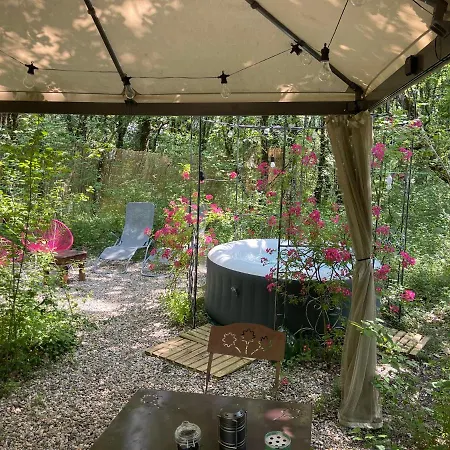 Ironvan אתר קמפינג